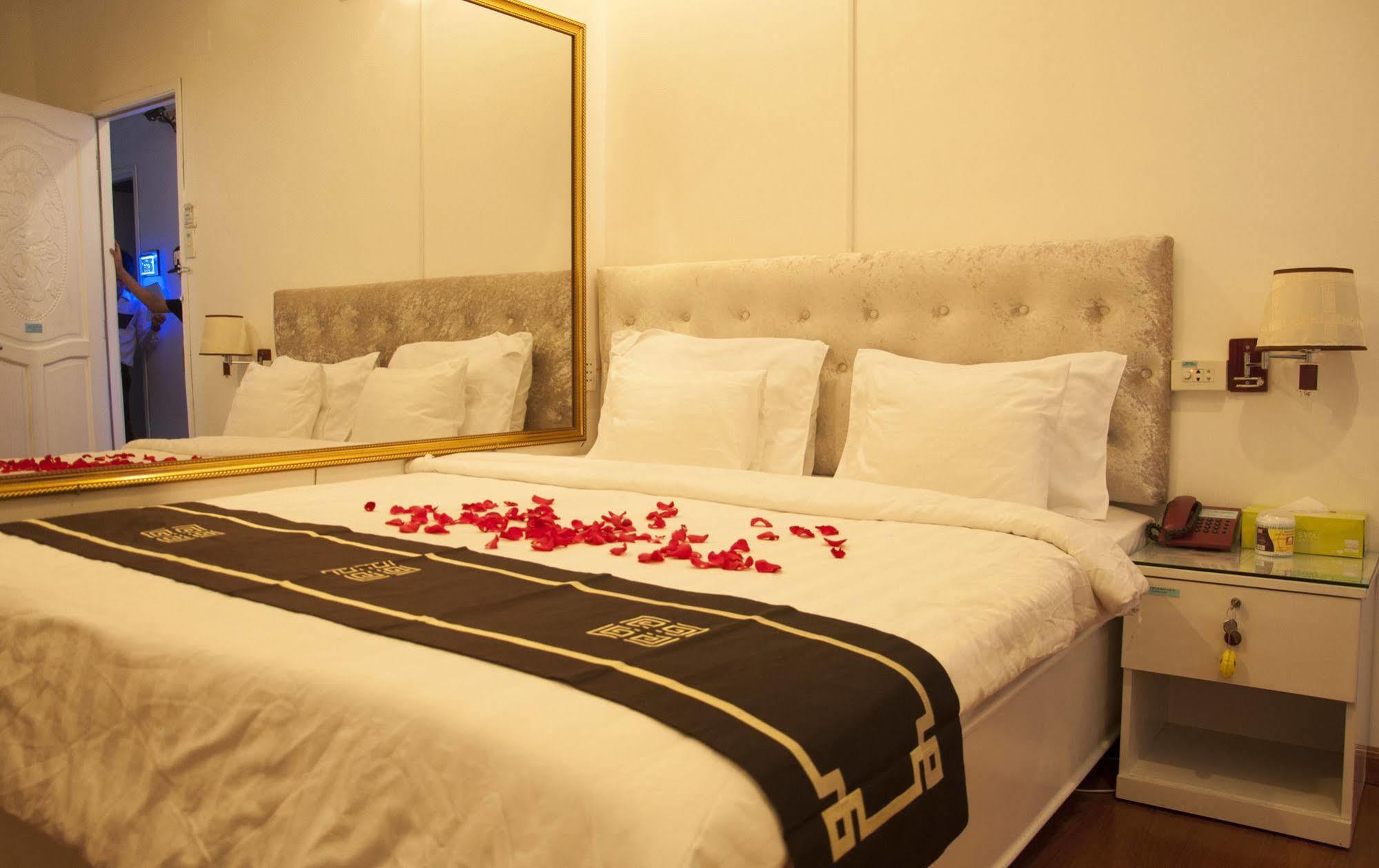 A25 Hotel - 274 De Tham Ho Chi Minh-Byen Eksteriør billede