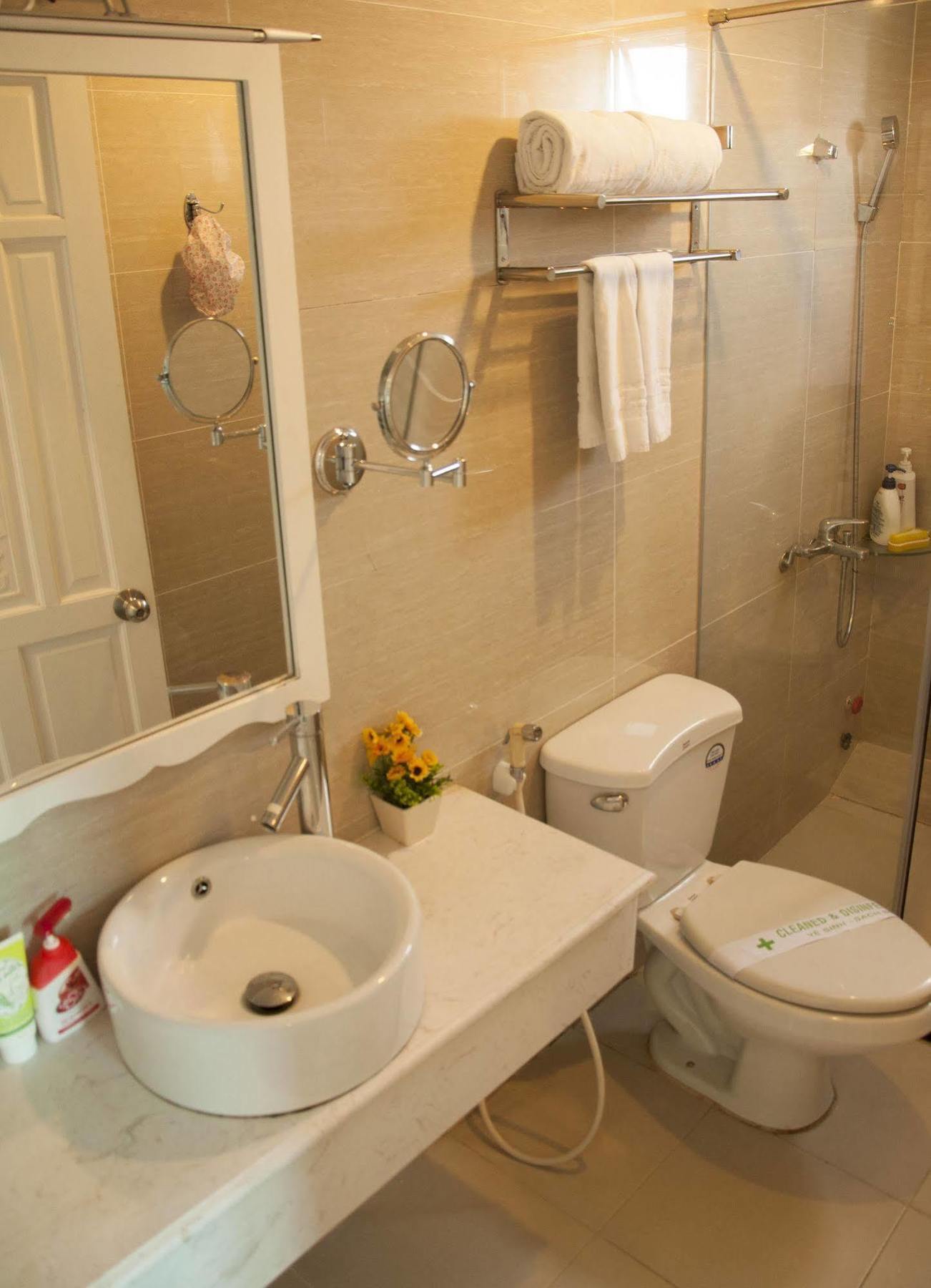 A25 Hotel - 274 De Tham Ho Chi Minh-Byen Eksteriør billede