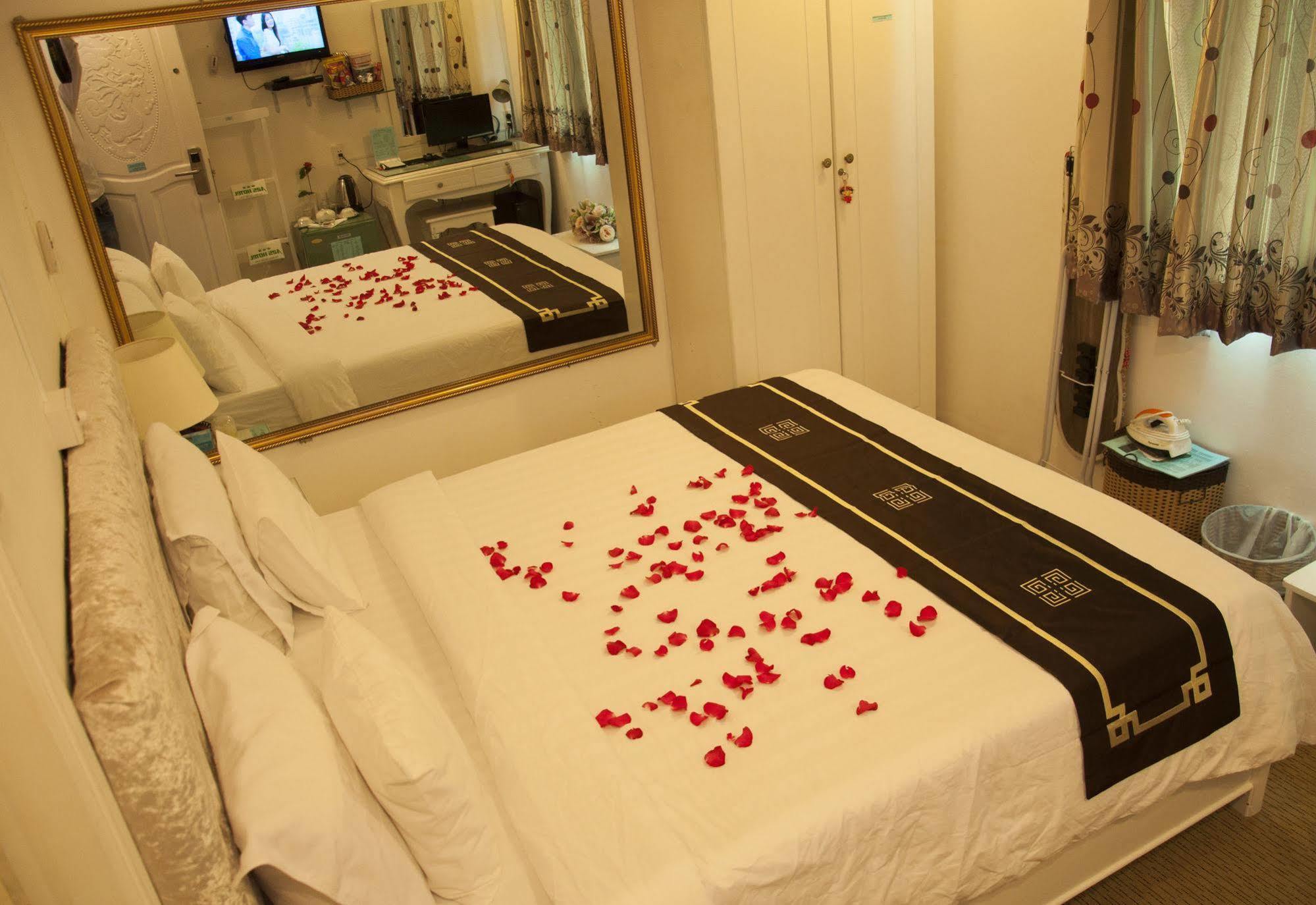 A25 Hotel - 274 De Tham Ho Chi Minh-Byen Eksteriør billede