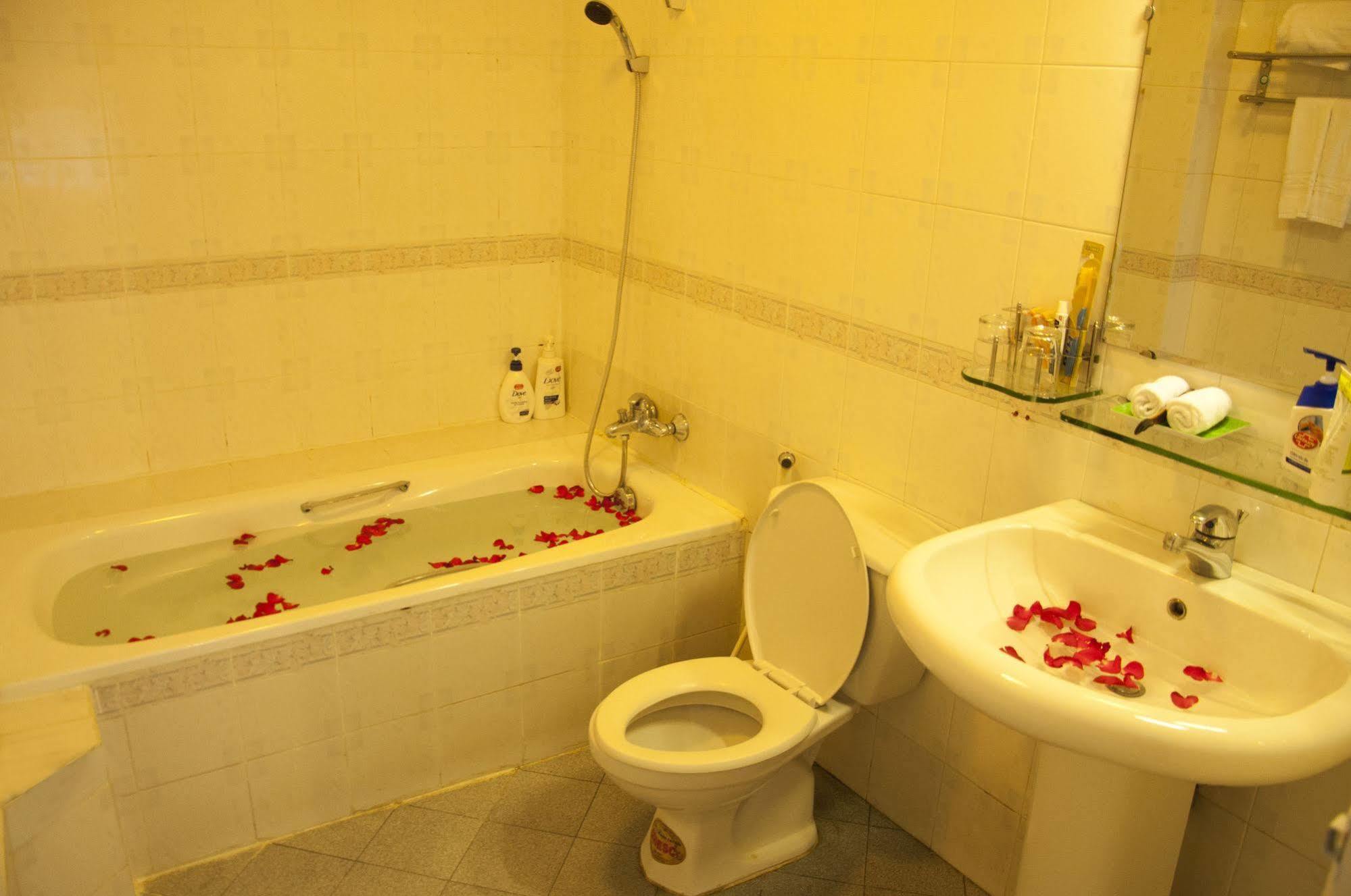 A25 Hotel - 274 De Tham Ho Chi Minh-Byen Eksteriør billede